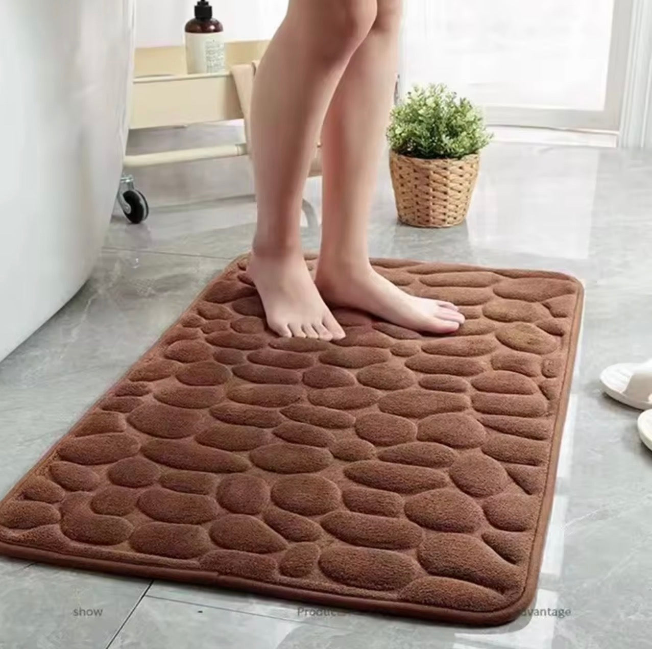 SafeStep™ 3D Non-Slip Bathroom Mat – Absorbent, Quick-Drying, Machine Washable