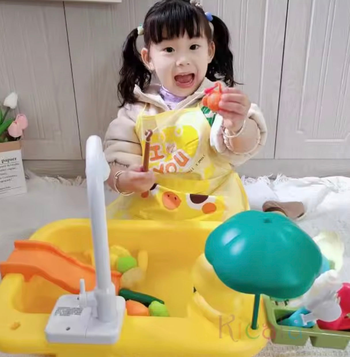 AquaPlay™ Kids Electric Kitchen Sink Toy – Running Water Pretend Play Set