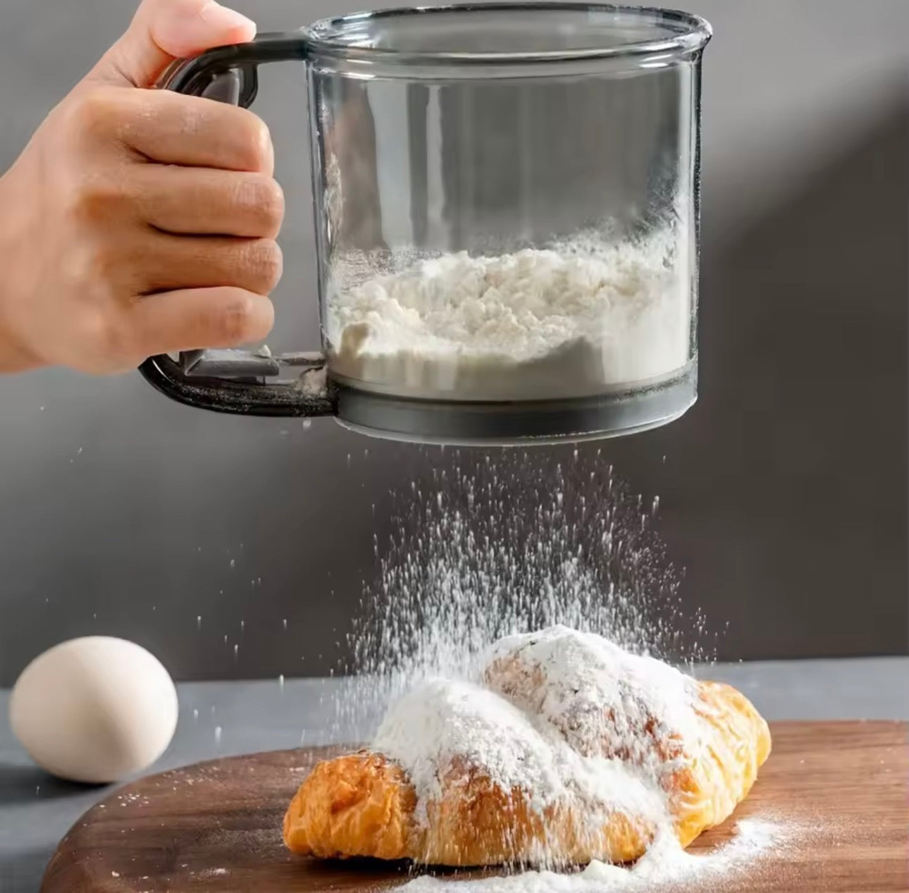 BakeEase™ Semi-Automatic Flour Sifter